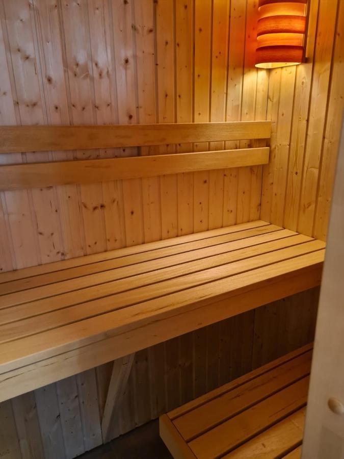 Haus Kuestenbrise - Urlaub Mit Hund An Der Kueste Mit Eigenen Garten, Sauna Und Gemuetlichen Kaminfeuer Schweiburg Exterior photo